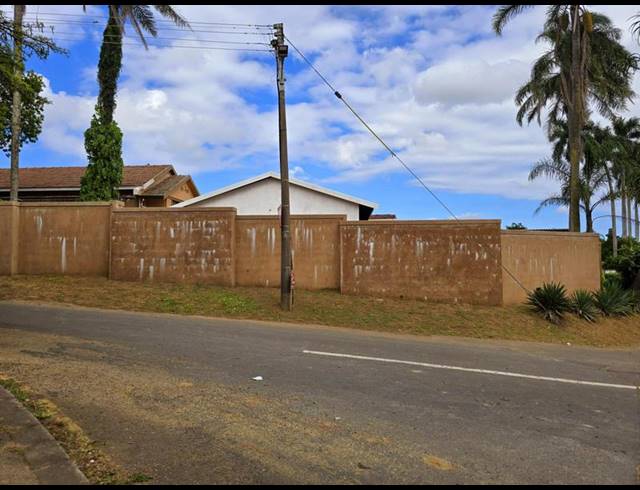 0 BEDROOM COMPLEX FOR SALE IN SARNIA